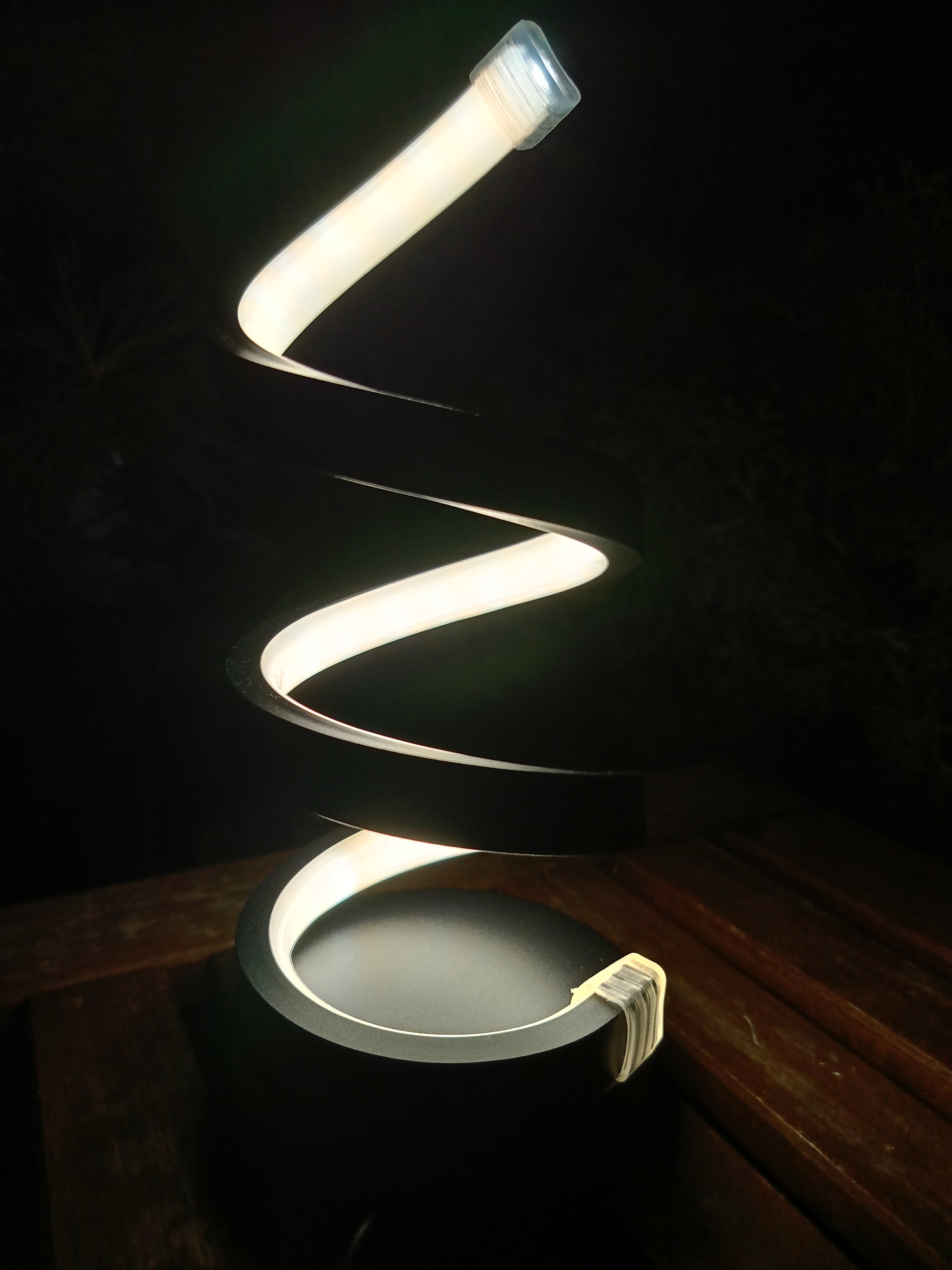 Spiralna Lampka do Domu i na Zewnątrz